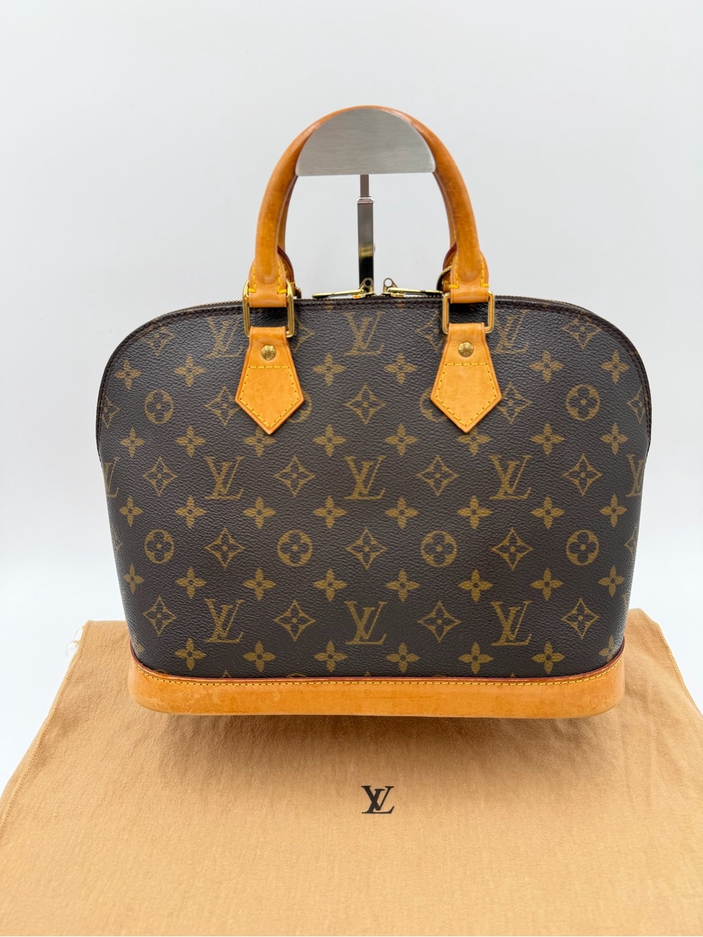 Louis Vuitton Monogram Alma PM